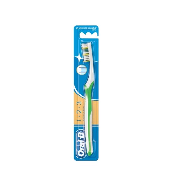 Oral-B 123 Maxi Clean Medium Toothbrush  -  £1 Range